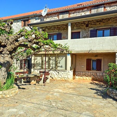 אומאג Apartment Milena מראה חיצוני תמונה