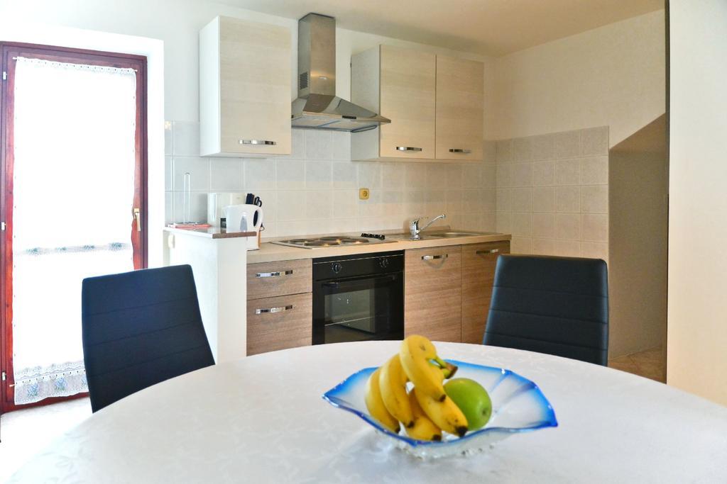 אומאג Apartment Milena מראה חיצוני תמונה